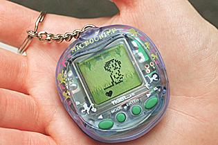 tamagotchi-pocket-sized-bandai
