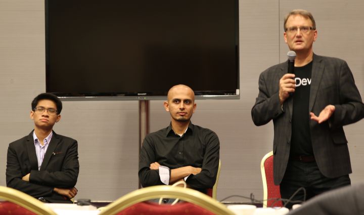 Saunders, right, and two other BlackBerry spokespeople are not amused.