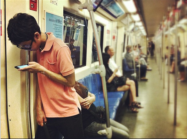 Thai-mobile-app-usage