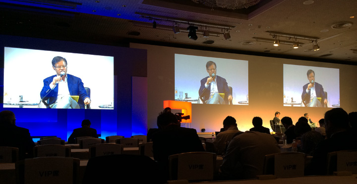 jerry-yang-at-new-economy-summit