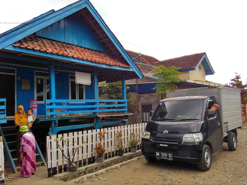 Sumbawa-house-visit