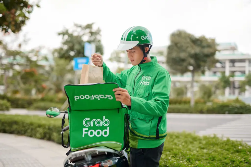 GrabFood Malaysia expands reduced delivery fee program