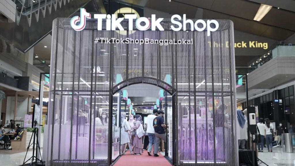 TikTok, GoTo team up in Indonesia, threatening e-commerce giant Shopee