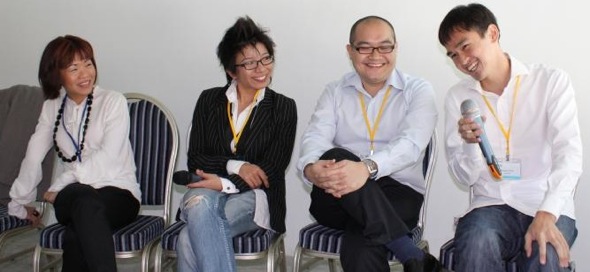 Blogout! 2009 - Day 1 - Morning Panel Discussion Blogout! 2009 - Day 1 - Morning Panel Discussion
