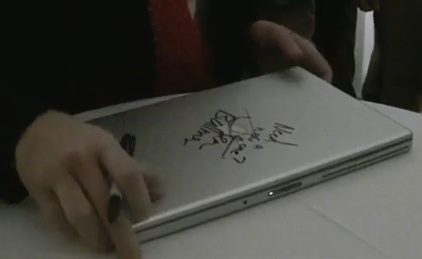 steveballmer_macbook_signature