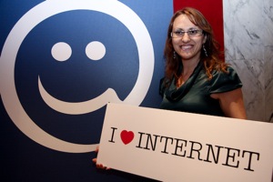 Women on the Web: Overturning the Assumptions