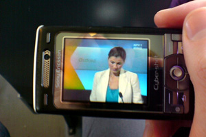 Tata Docomo and Network18 Offer Breaking News in Video