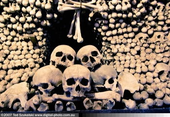 Czech-Republic-Kutna Hora-Sedlec-Ossuary-Chapel-Bone-Church101_9141-Web Czech-Republic-Kutna Hora-Sedlec-Ossuary-Chapel-Bone-Church101_9141-Web