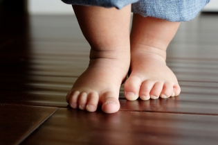 baby feet baby feet