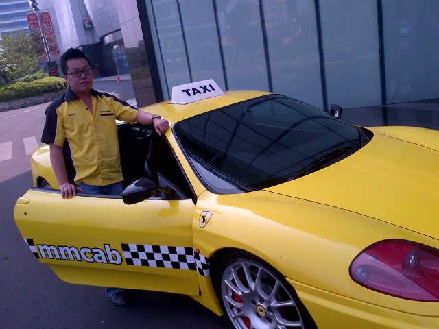 MM Cab Jakarta Ferrari taxi 01