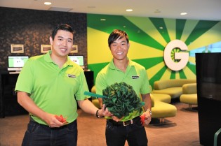 Mr-Adrian-Tan-and-Mr-Karl-Chong-conducting-the-ribbon-cutting-ceremony_lowres
