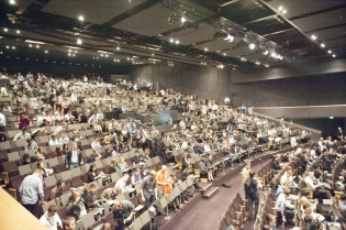 Sydstart-crowd