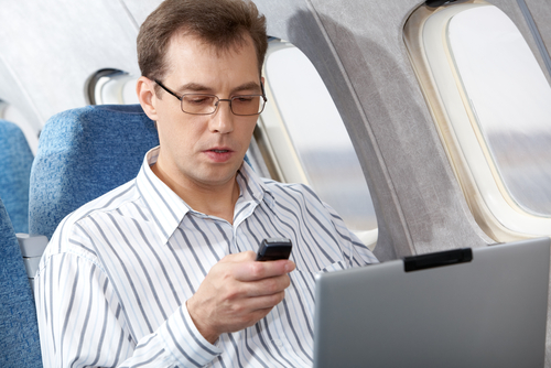 Tourist in China Detained for 5 Days After Using Mobile Phone on Airplane Tourist in China Detained for 5 Days After Using Mobile Phone on Airplane