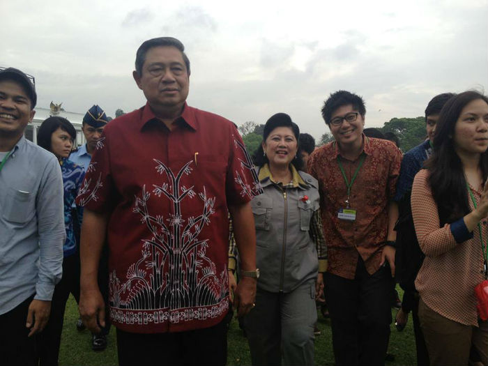 iphonesia and SBY foto hunt