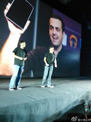 Xiaomi launch event 2013 with Hugo Barra