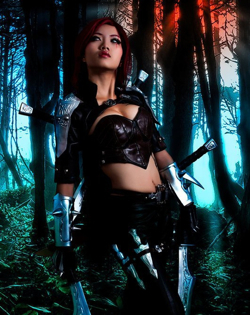 Hisai Mio as her favorite champion to cosplay, Katarina