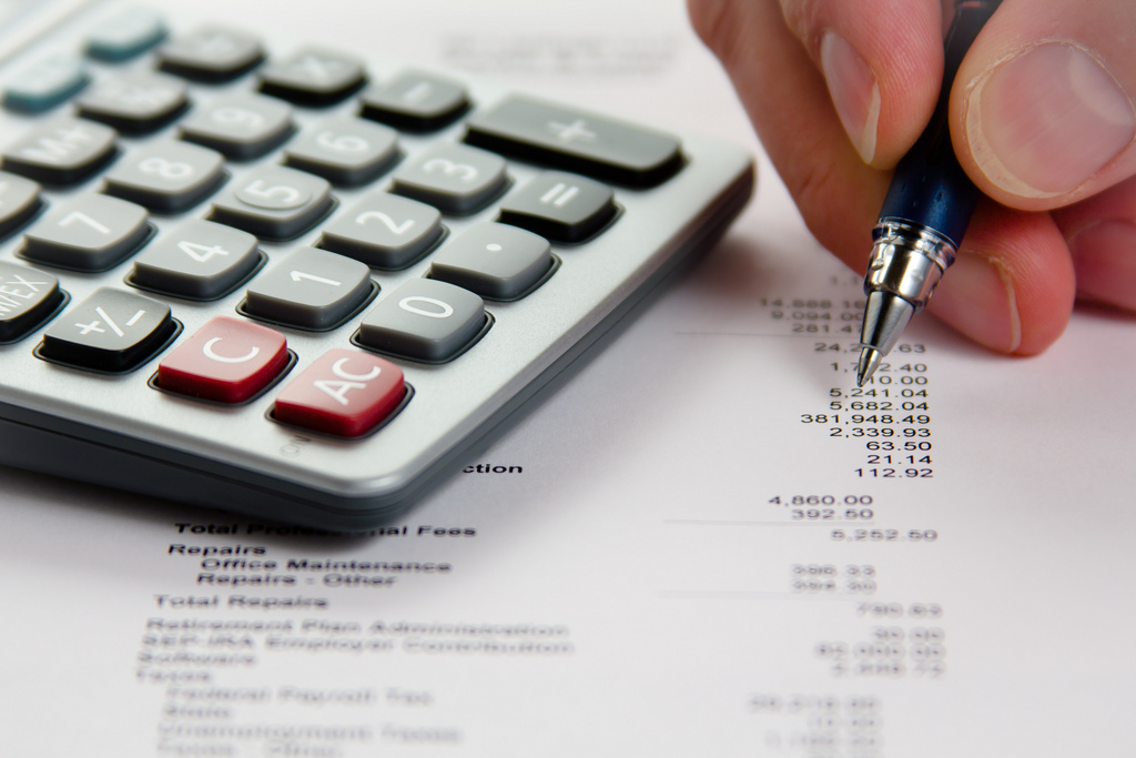 finance data company singapore dividends