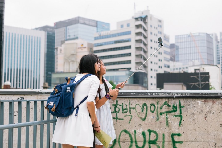 south korea government crackdown on selfie sticks