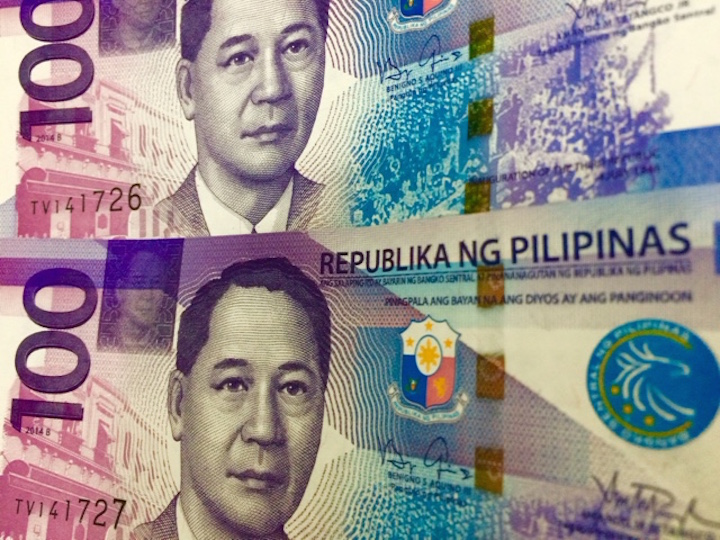 Philippines launches bid to go cashless