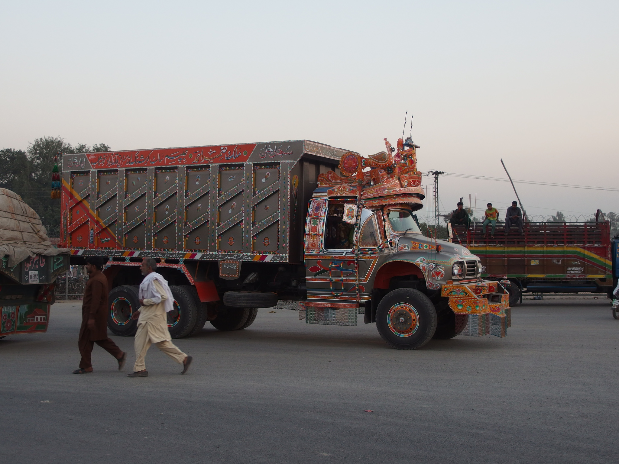 truck india