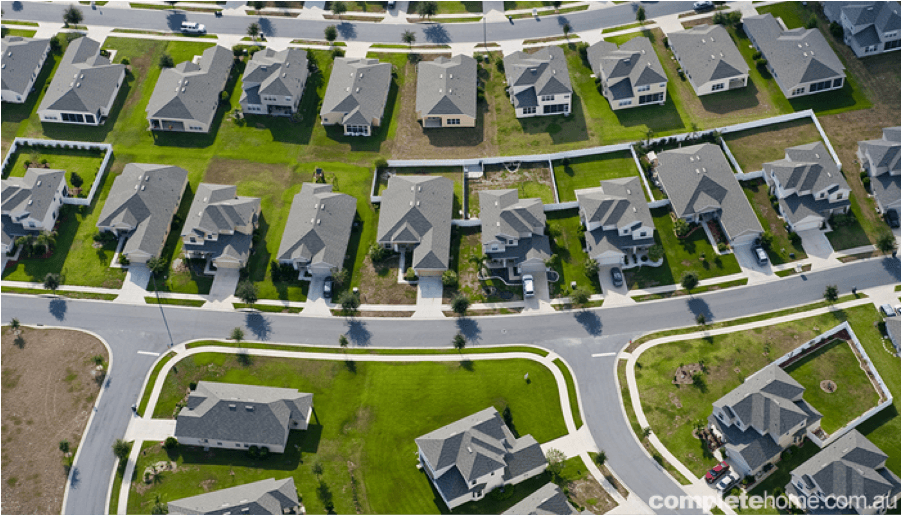 What investors should consider to begin real estate crowdfunding?