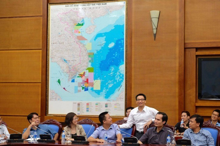 deputy-prime-minister-vietnam-8