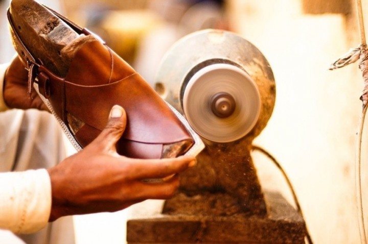 pakistan-startup-markhor-shoes-kickstarter-funding-1