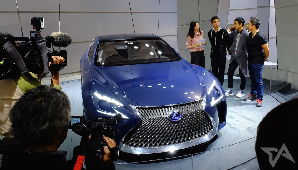 lexus lf-fc