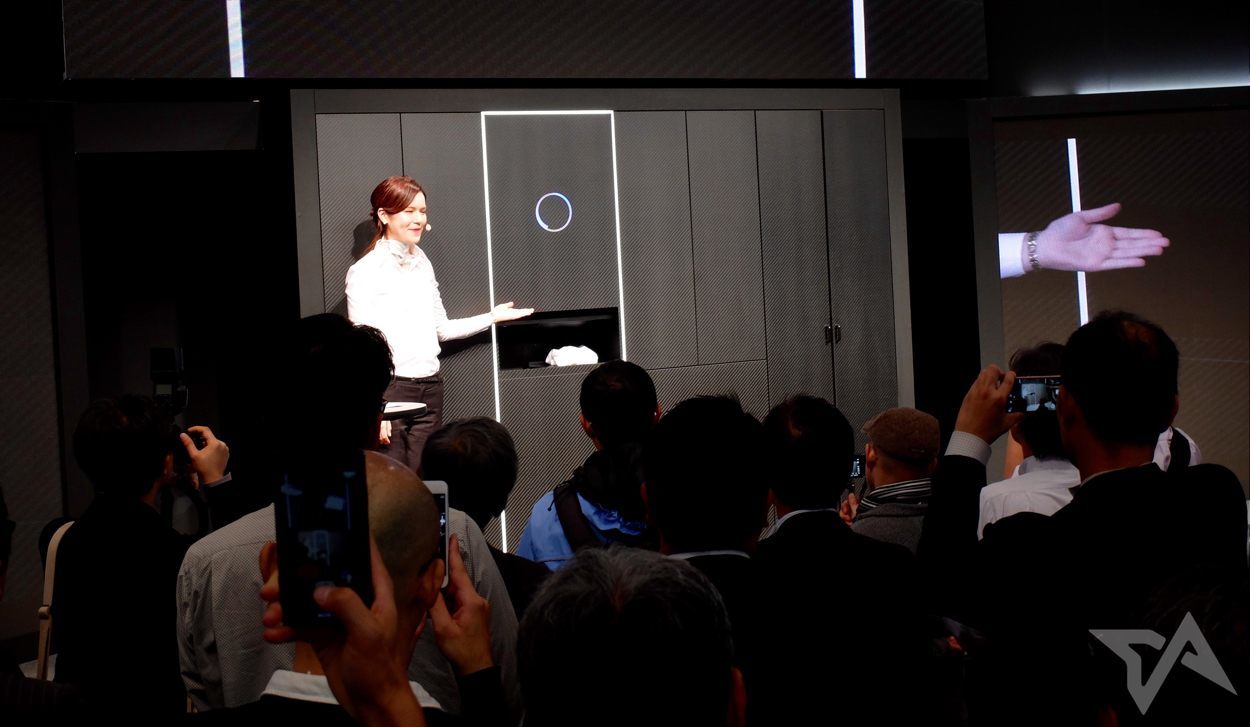 laundroid seven dreamers ceatec 2015