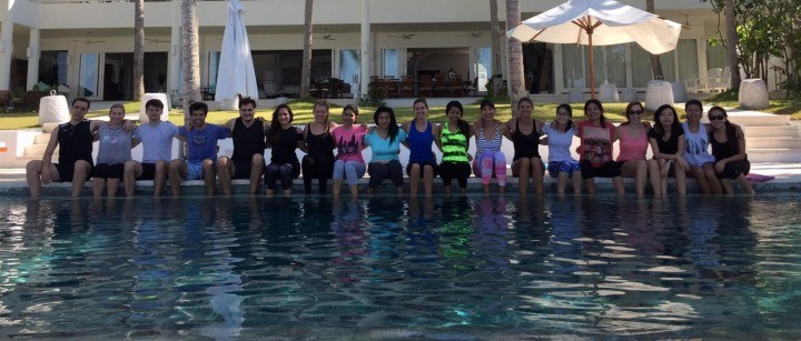 Villa-Finder team