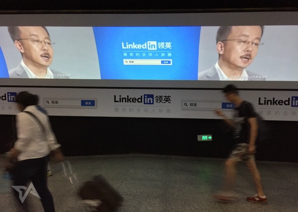 linkedin pauses new china to review
