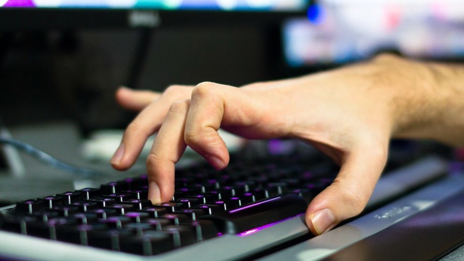 Why customers and businesses love live chat