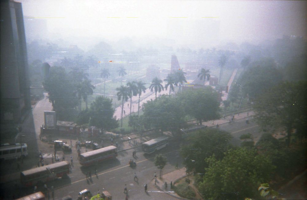 Smog in New Delhi in 2014. Photo credit: wonderlane.