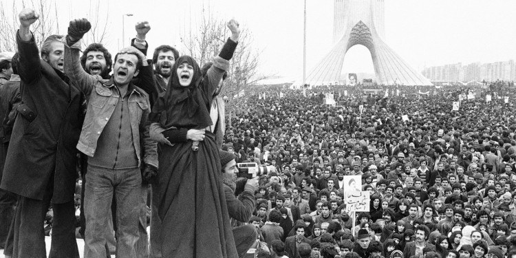 Scenes of the Iranian Revolution of 1979 in Shahyad Square (now called Azadi Square) in Tehran. Photo credit: Wikipedia.