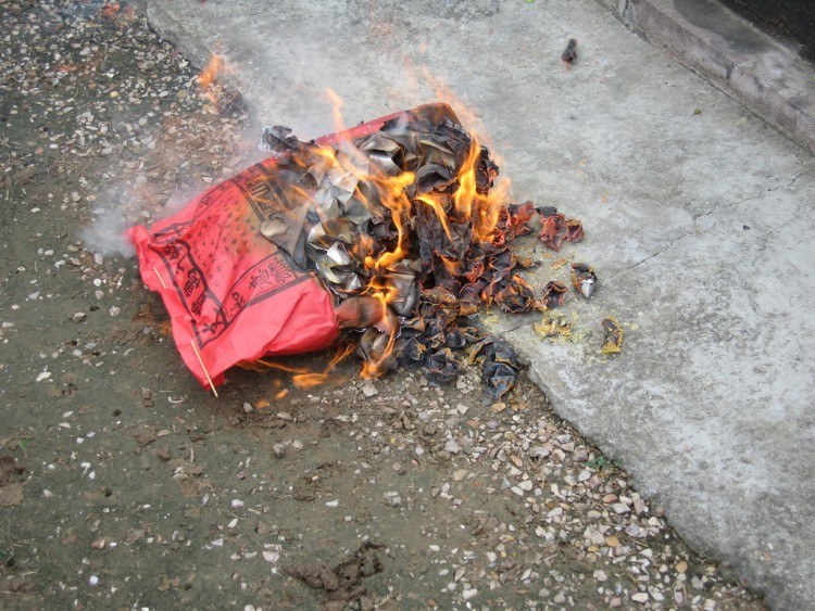 Burning fake