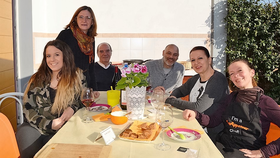 BonAppetour hosts
