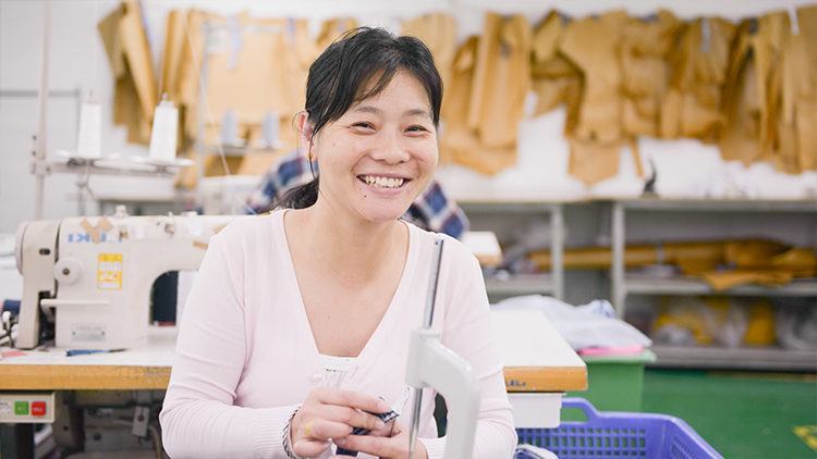 A worker in one of Maderight's factories. Image credit: Maderight.