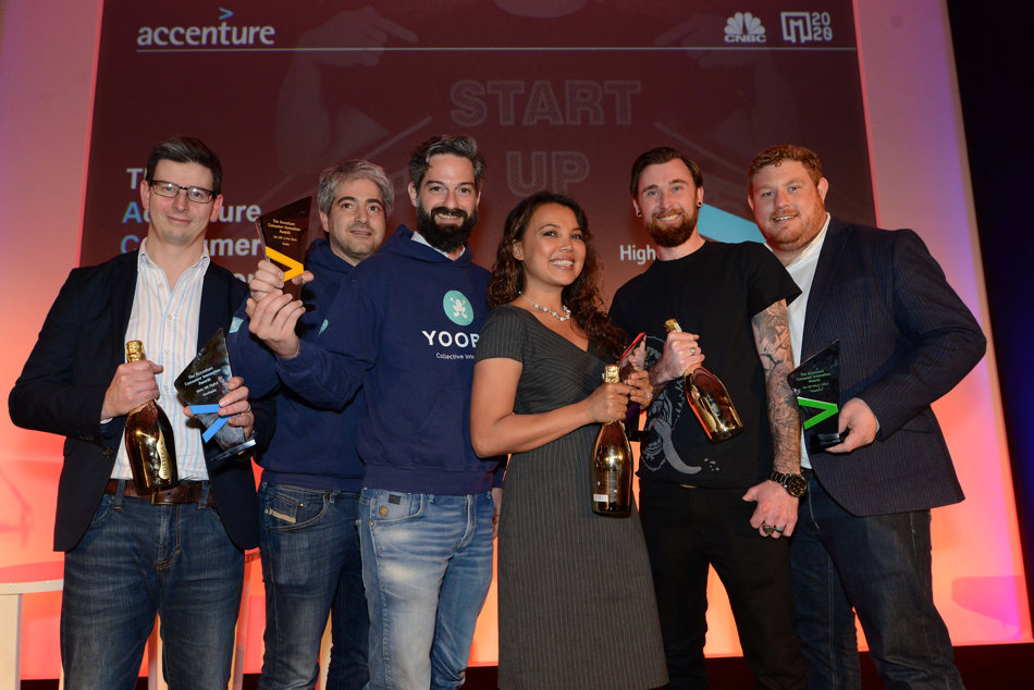 Finalists at Millennial 20:20, with Snapcart co-founder Teresa Condicion taking center stage.