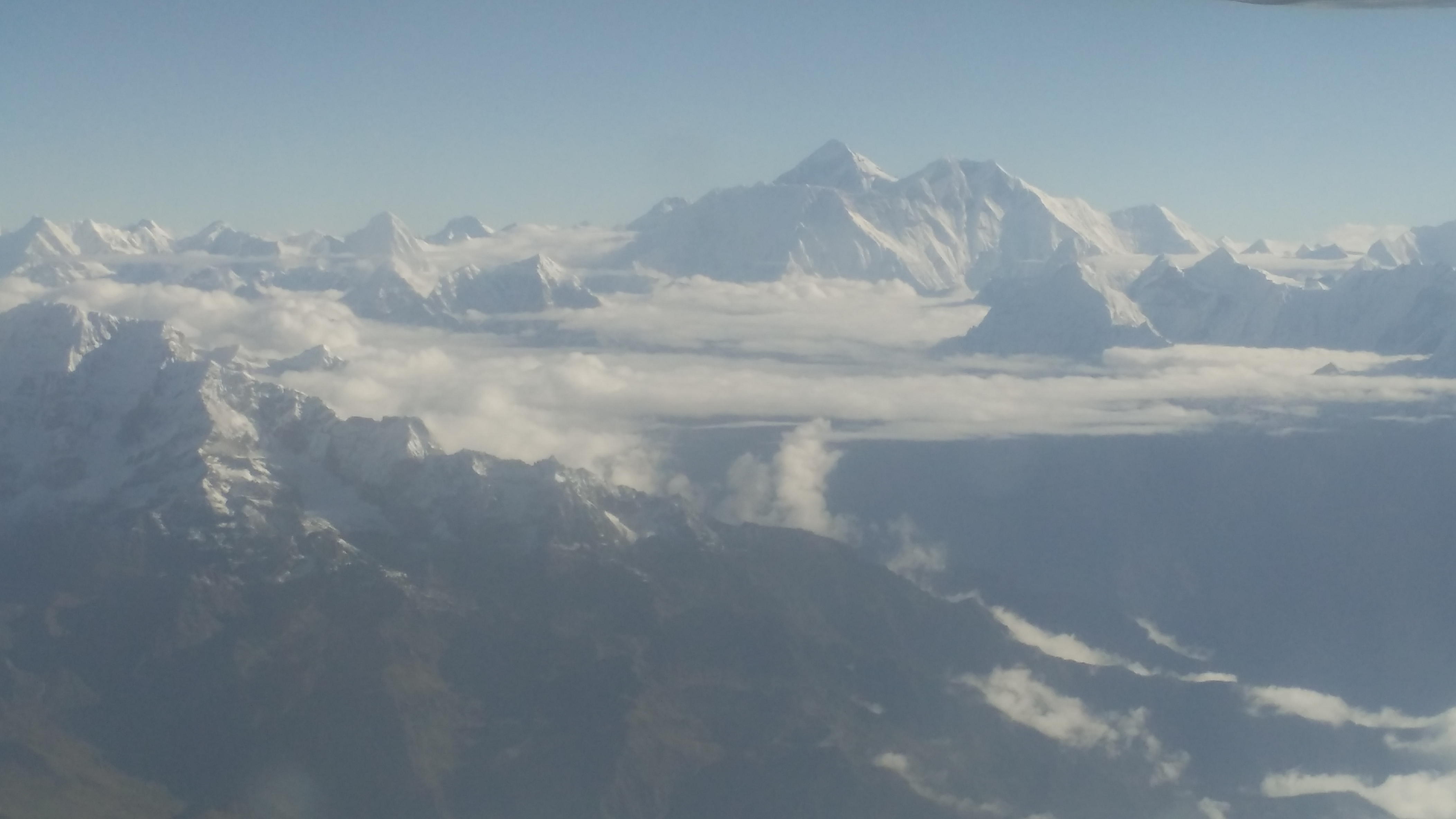 Flying past Everest. Photo credit: Sumit Chakraberty