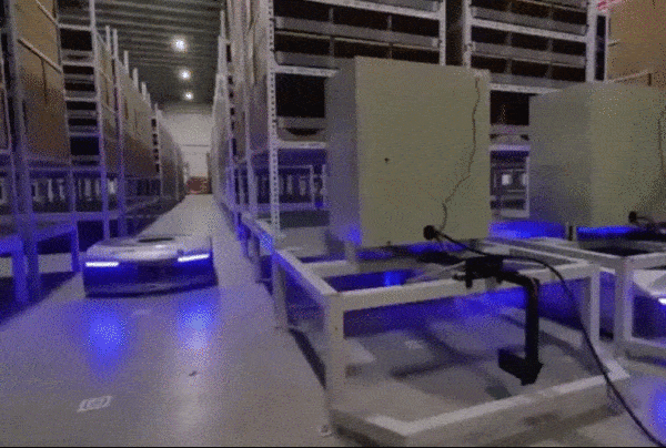GeekPlus robots
