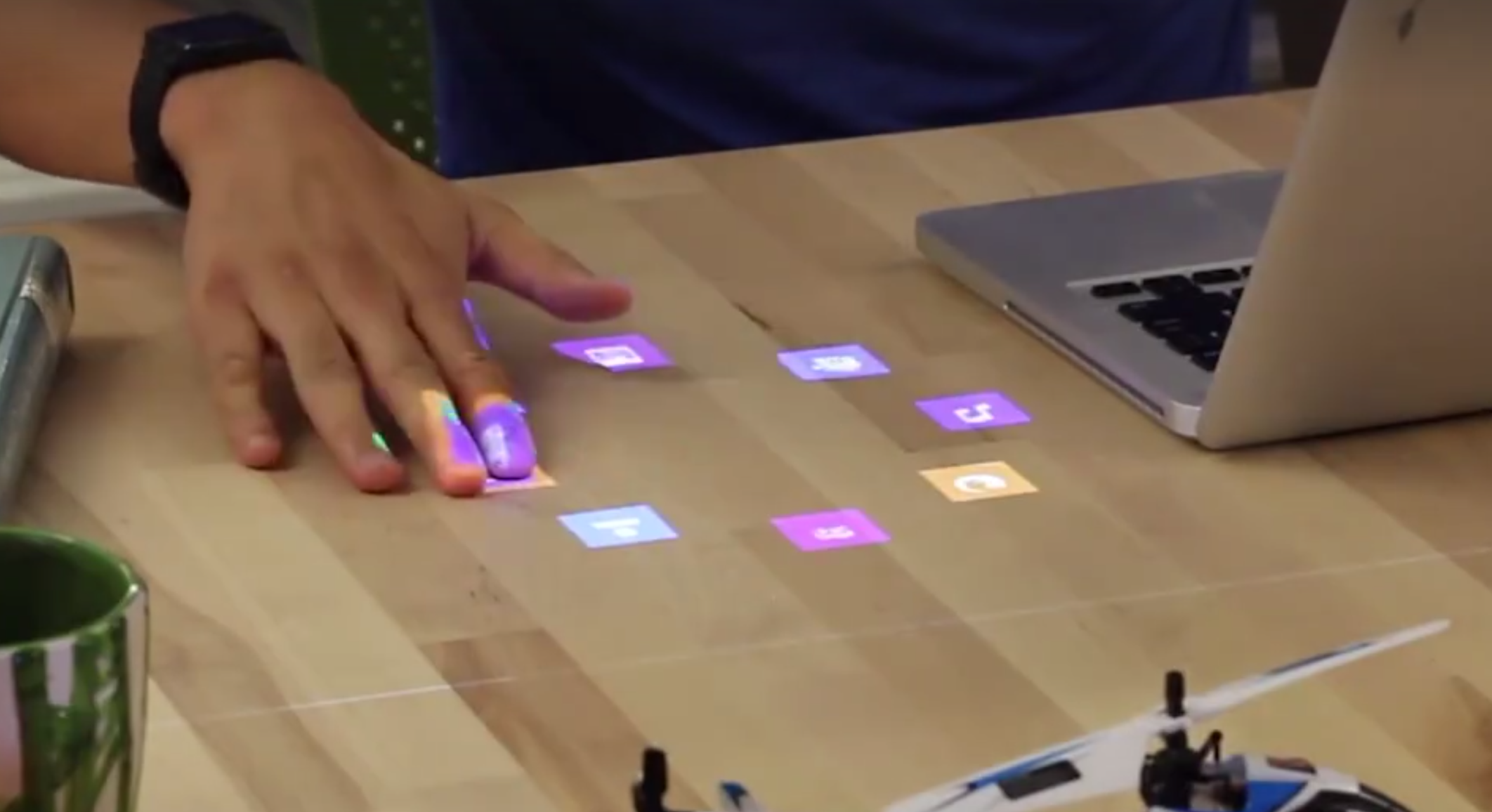 Video This turns your desk into a touchscreen