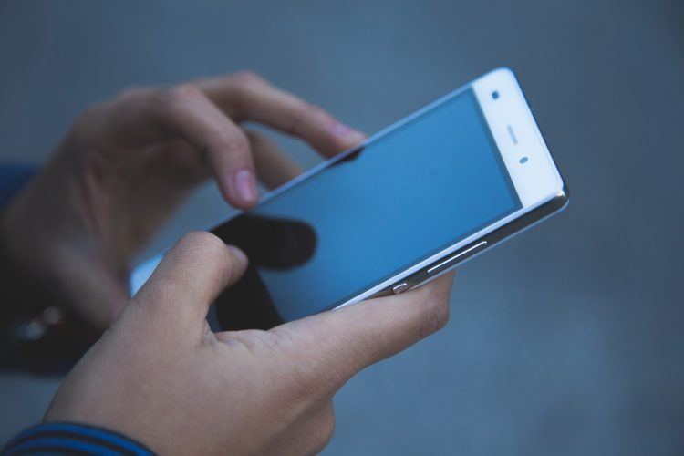 smartphone-use