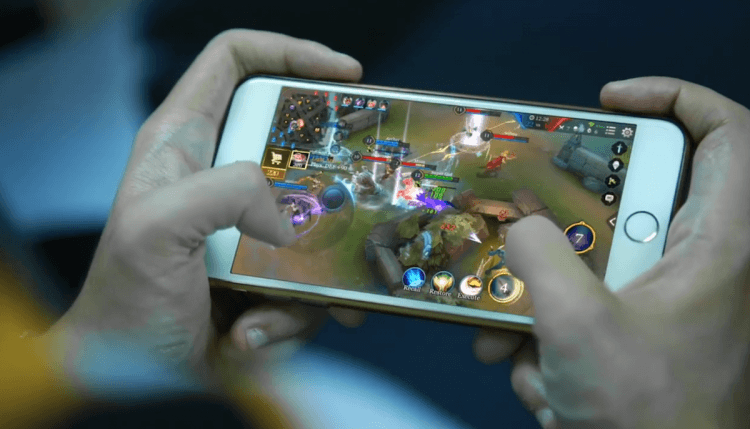 mobile gaming