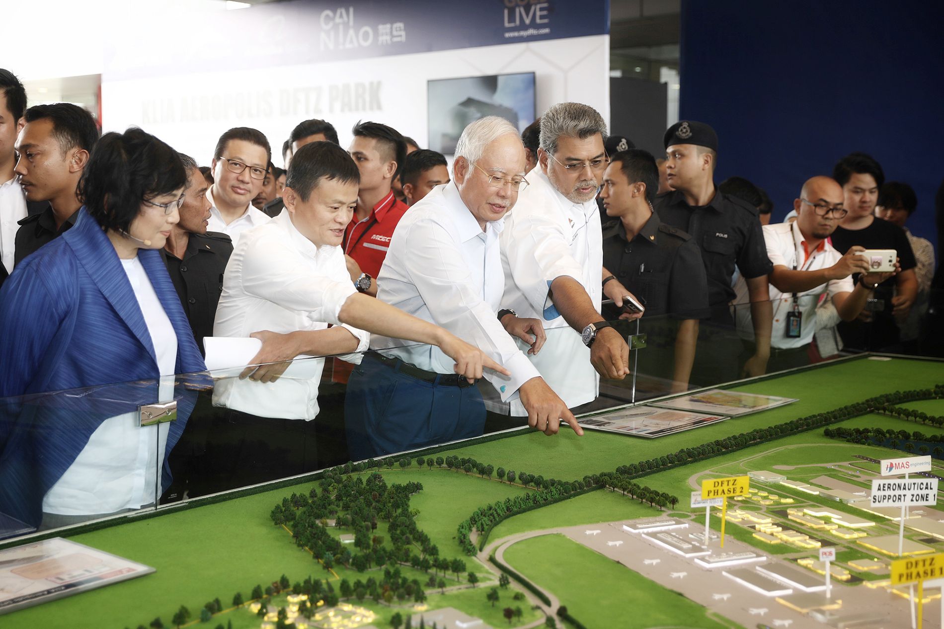 Jack Ma Opens Malaysia S Digital Free Trade Zone