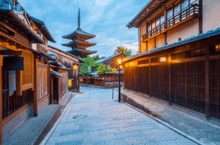 6 Rising Startups In Japan