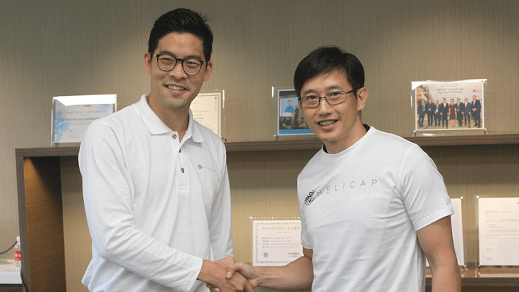 Helicap co-founder David Z Wang (L) and Teo Ser Luck