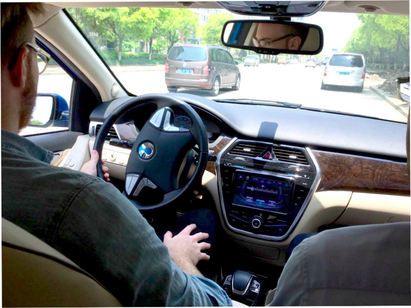How we designed an electric vehicle’s in-car interface