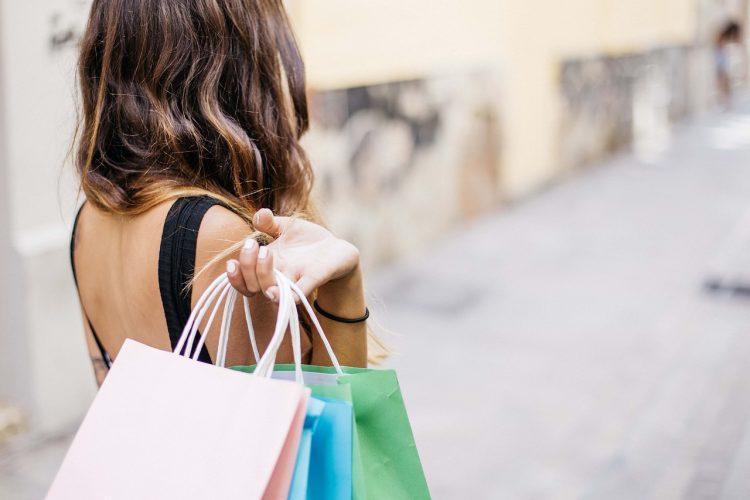 woman-shopping-bags