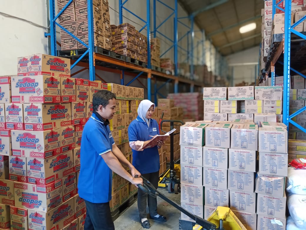 Super Warehouse