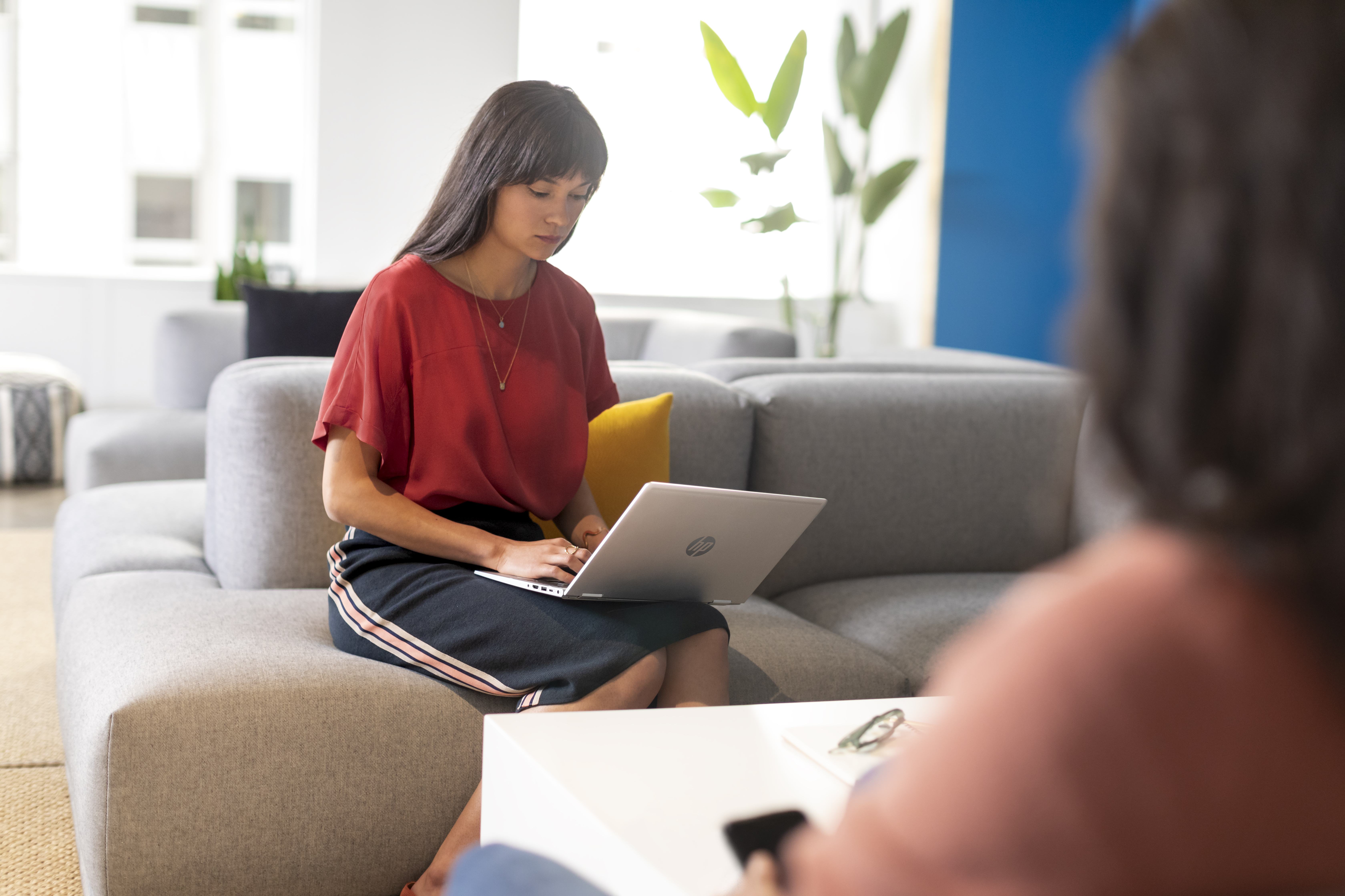 HP Inc_Tech in Asia_HP ProBook x360 435 G7_Micromobility